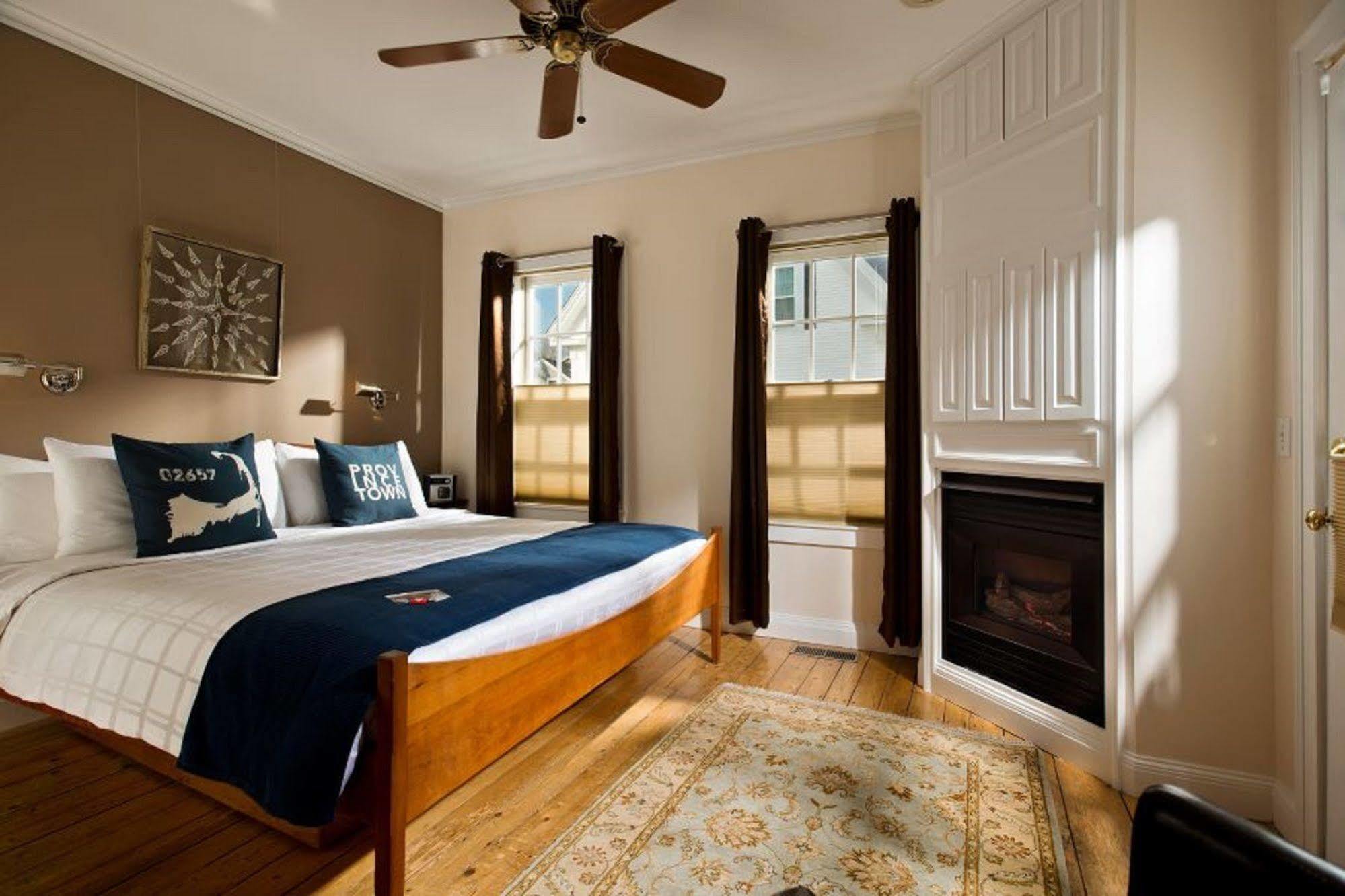 Benchmark Inn Provincetown Exterior photo
